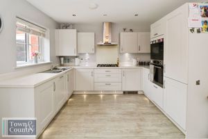 LAMBOURNE- click for photo gallery